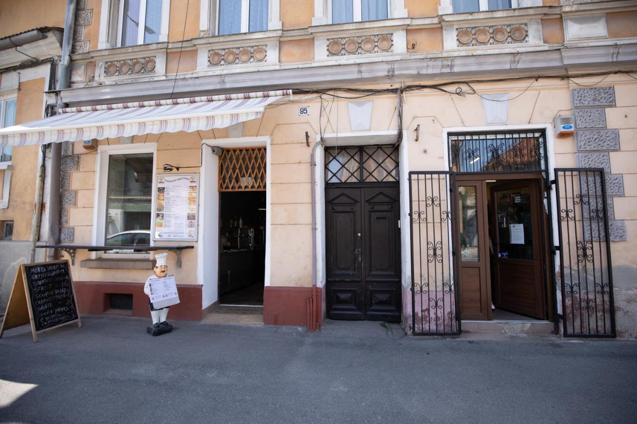 Studio Manzur Brașov Exterior foto